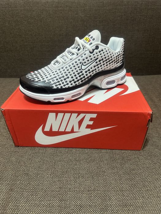 Nike TN Air Max Plus VII 41,42,43,44,45 diverse culori