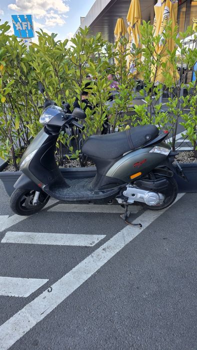 Piagio Zip 50 4 timpi 2024