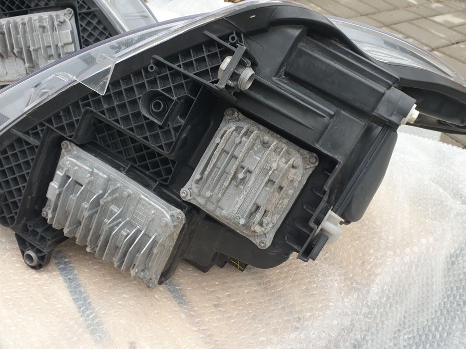 Set faruri led ils originale Mercedes w447  V clas