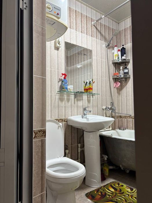 Срочно продаётся 2х комнатная квартира на этаже, Вокзал, 43 школа