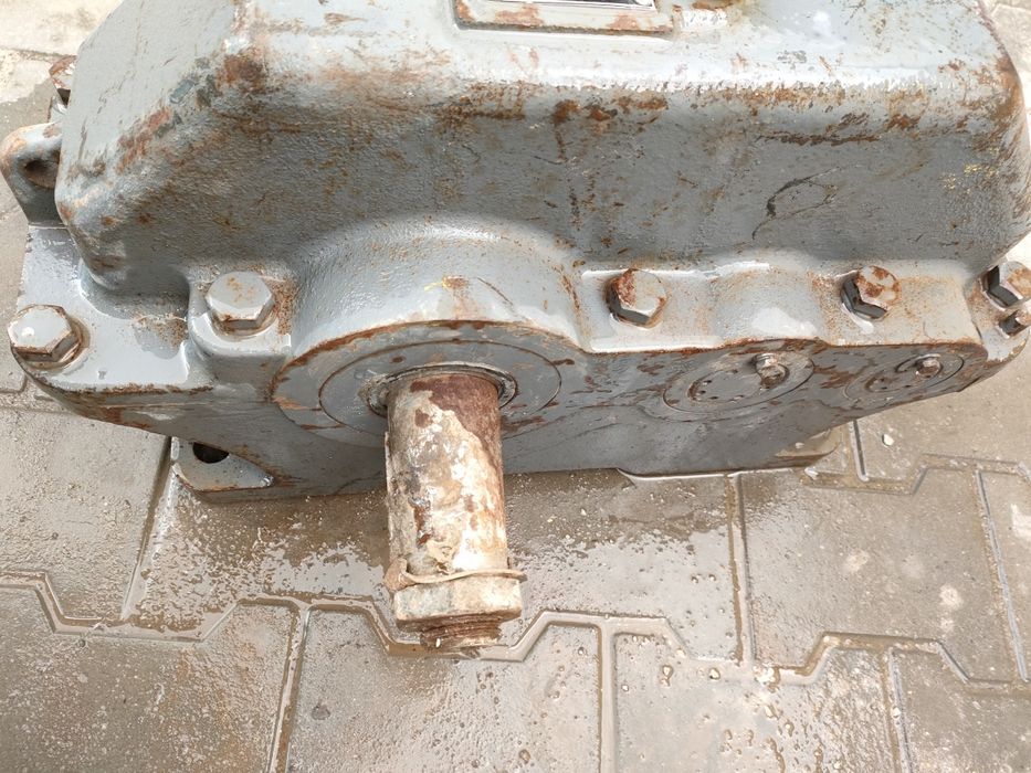 Продам редуктор  новый