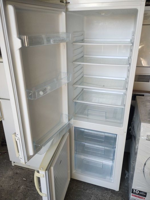 хладилник AMICA 250 л.,Baukneht 320 литра