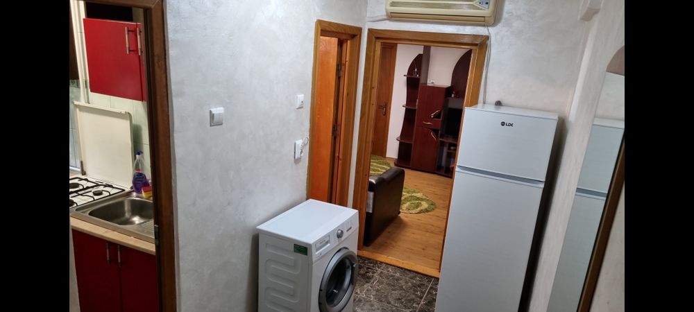 Apartament de inchiriat 2camere,vis-a-vis  de Campus