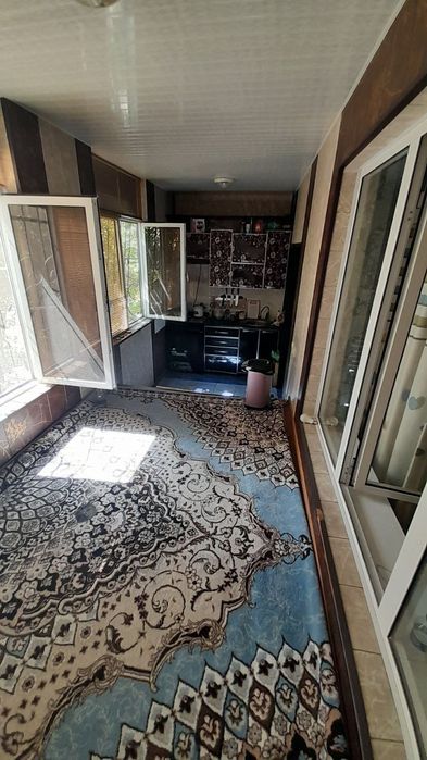 Квартира сотилади 2/2/5 Васходда Жанубий 20уй