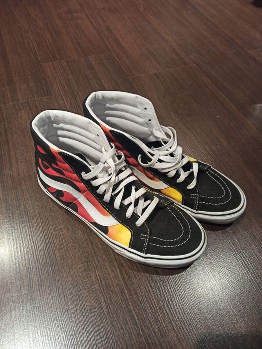 Маратонки Nike, Adidas, Vans и други