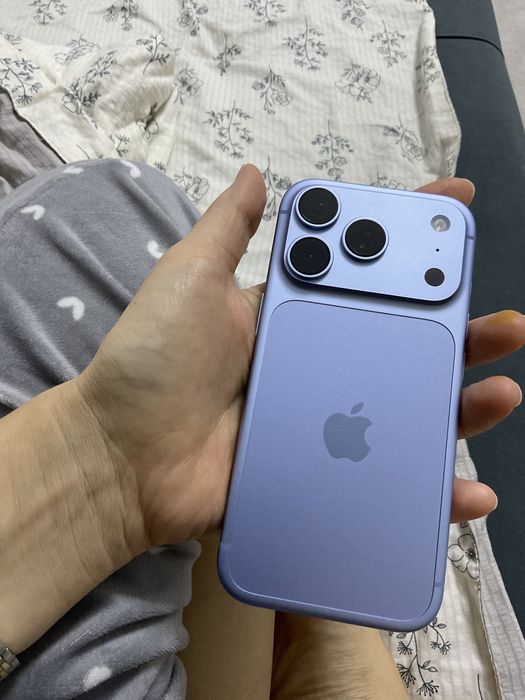 Iphone 18 pro 256 GB синий