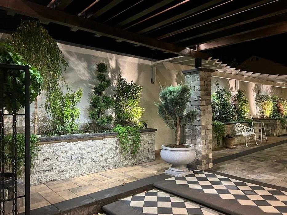 Montaj Pavele, Garduri și Amenajări Grădini  (Showroom Propriu)