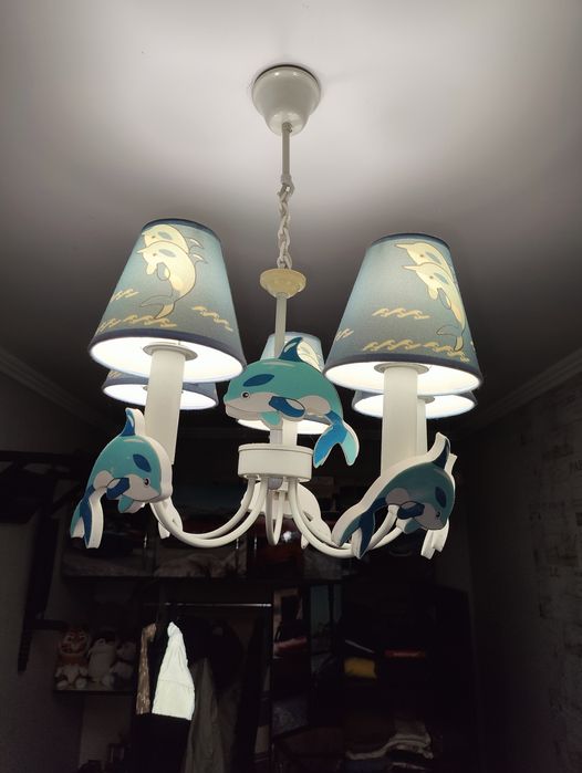 Люстра в детскую