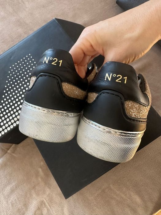 N 21  дамски кецове 37 номер