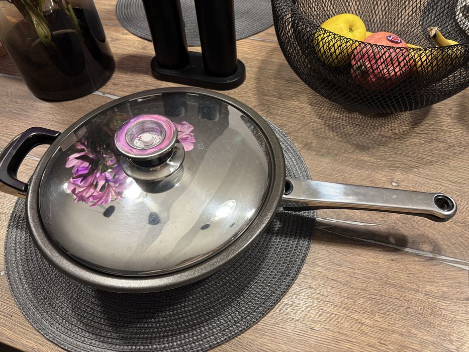 Tigaie inox cu strat antiaderent