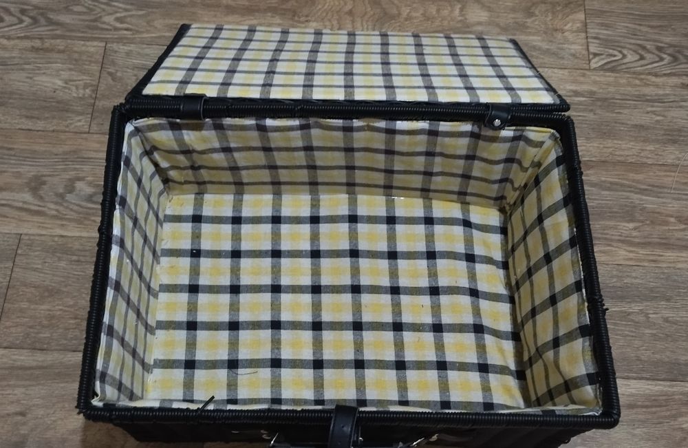 Подарочный чемодан