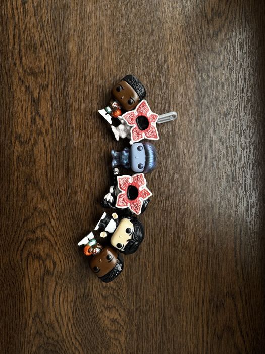 Обмен/продам фигурки kinder joy