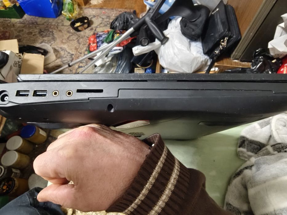 Acer predator геймърски лаптоп 17.3 инча