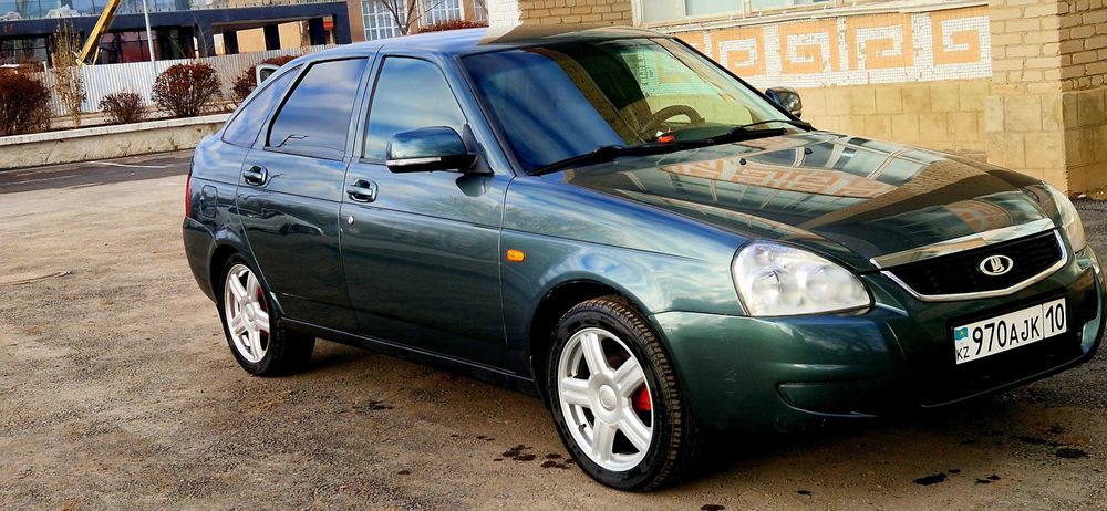 Приора 2010 год.