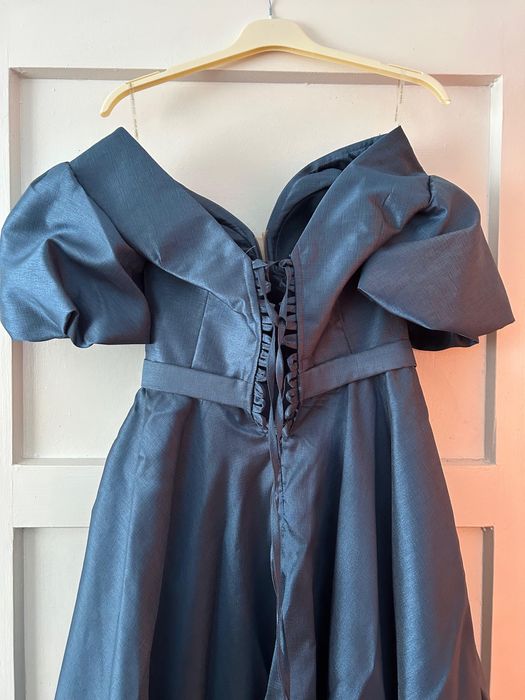 Официална рокля от кашмир