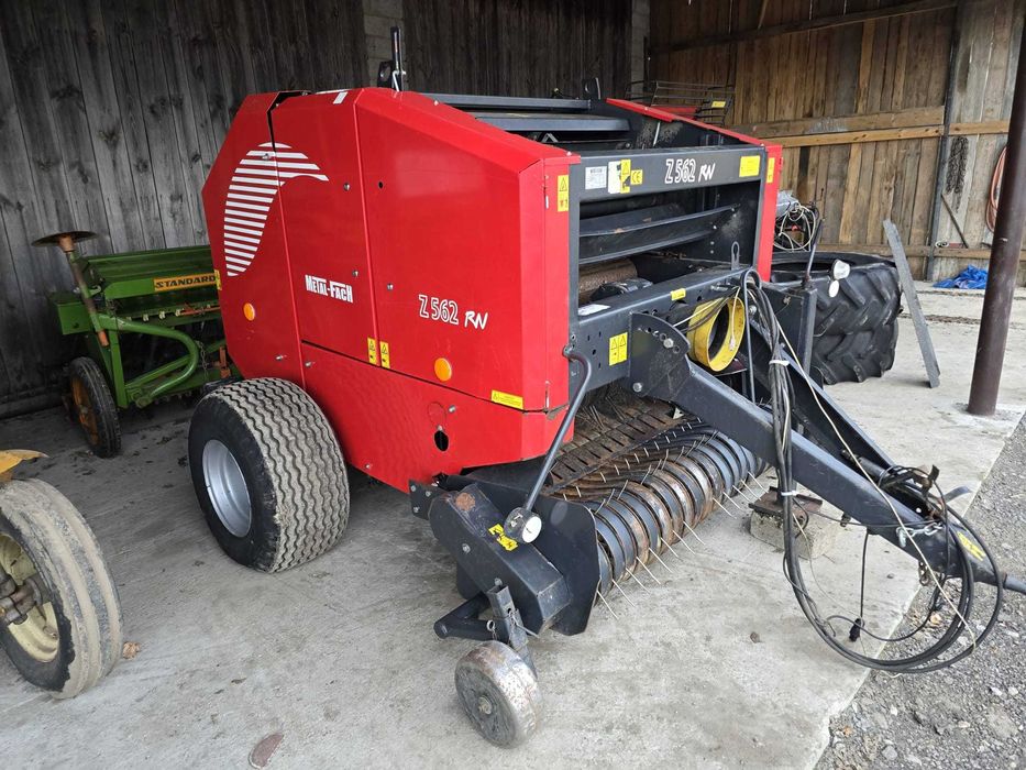 Presă balotat rotundă Maschio MF – plasă + ață masă mare sistem Welger