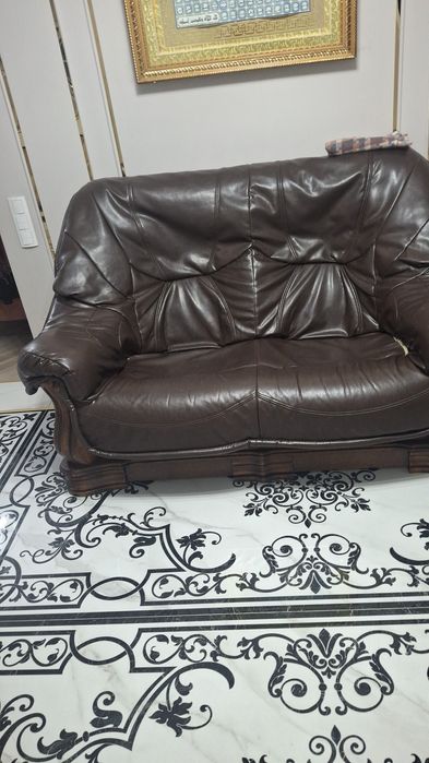 Диван двухместный