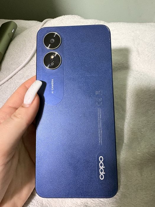 Продам телефон б/у Oppo A17 64 гб