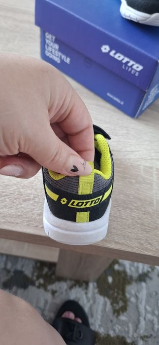 Adidași Lotto băiețel
