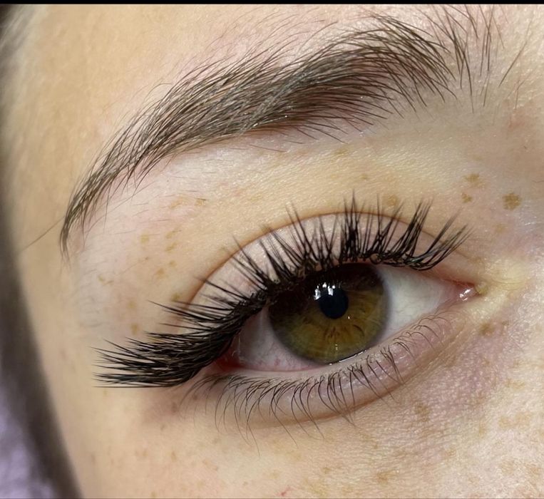 Наращивание ресниц пришахтинск