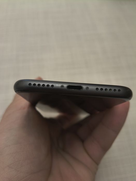 iPhone 8, 256GB, Stare bună – Baterie 88%