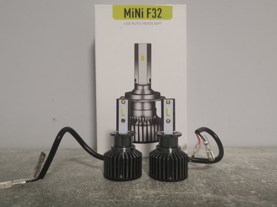 LED крушки за основни фарове