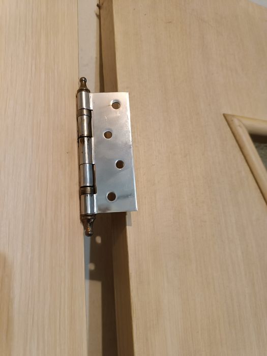 Межкомнатная дверь