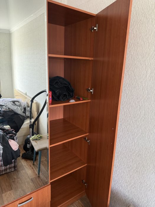 Шкаф в отличном состоянии