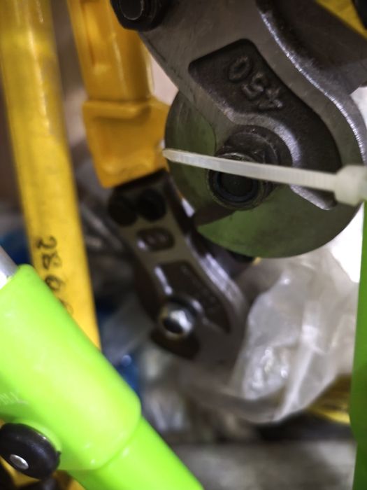 Болторез Кабелерез тросорез кусачки