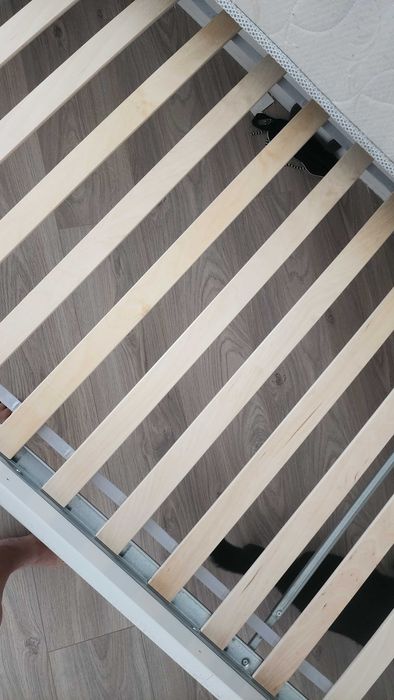Кровать односпальная IKEA