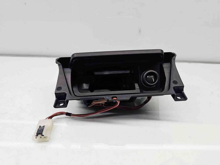 Scrumiera Bmw 5 (F10) [Fabr 2011-2016] 9171558