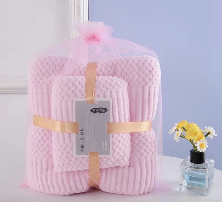 Набор подарочный полотенца тойбастар