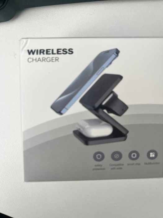 продам зарядное устройство 3 в 1