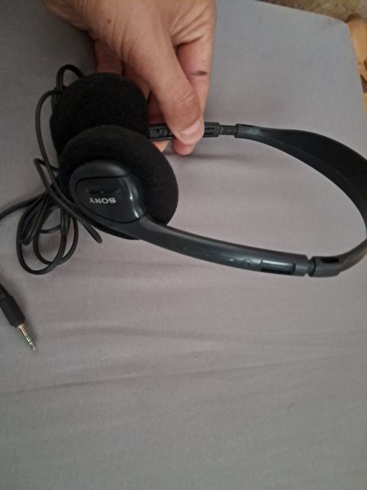 Căști originale Sony, cu fir