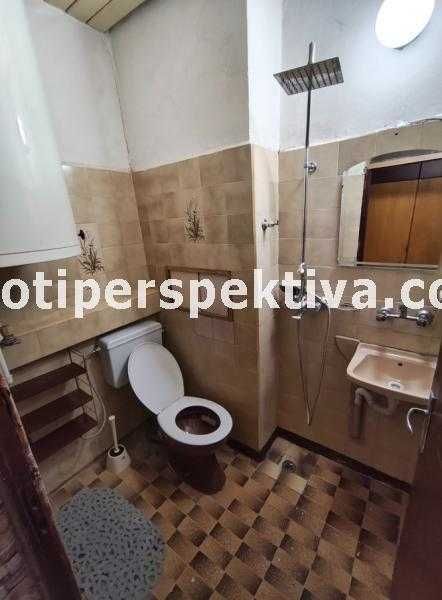 Продава се Тристаен апартамент в Пловдив, Кючук Париж - 64 кв.м за 1558 €/кв.м - Снимка #11