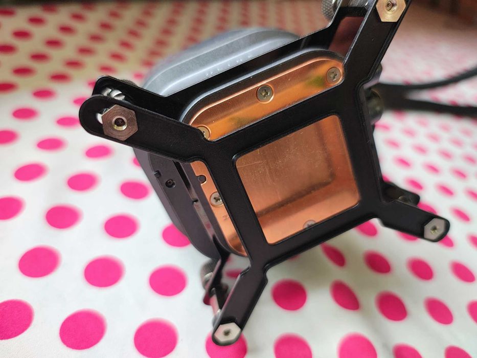 Cooler CPU Corsair  iCUE LINK H150i RGB socket Universal.