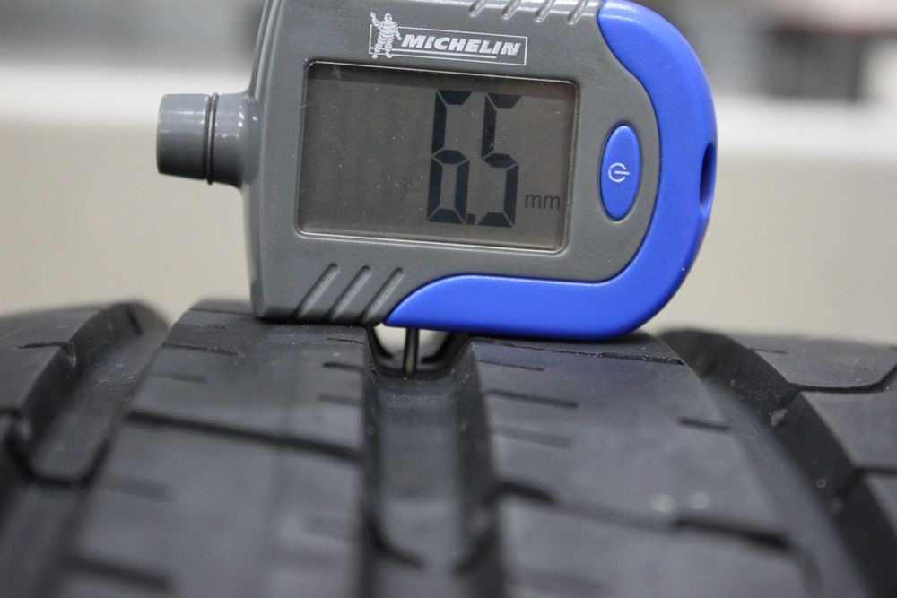 245/30-19 Pirelli Run Flat