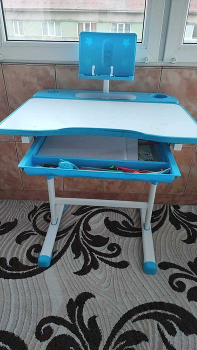 Masa/birou si scaun pentru copii