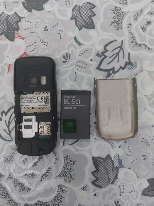 Продаю Нокиа 6303