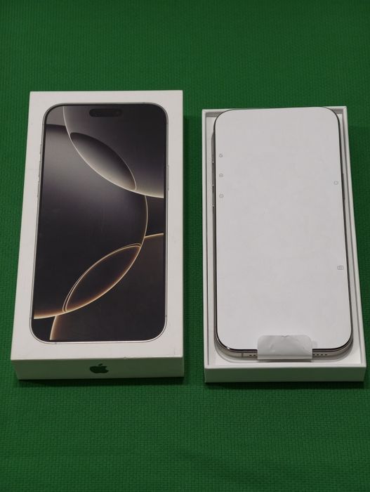 iPhone 16 Pro Max 256 gb ёмкость 93 физ сим есть