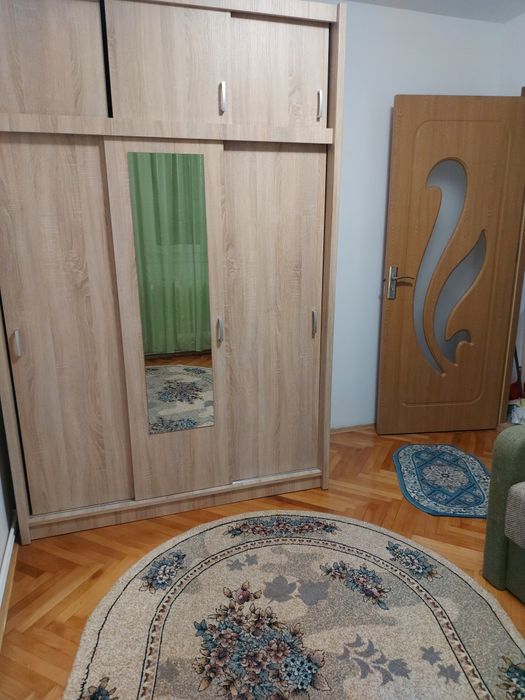 Apartament cu 2 camere de inchiriat