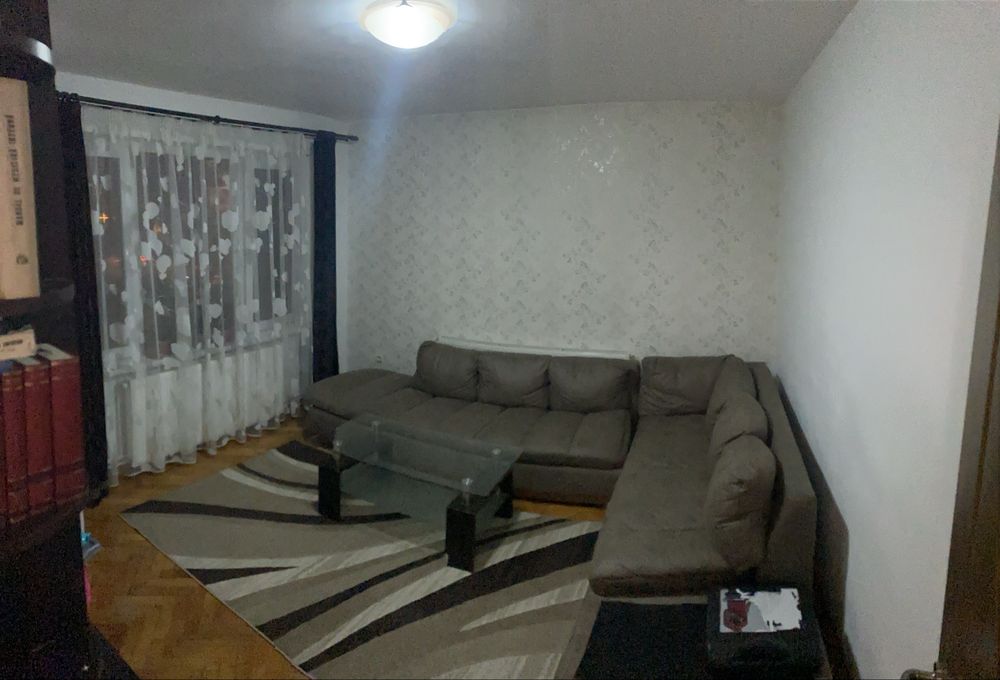 De inchiriat apartament cu  3 camere Pandurilor langa  EON