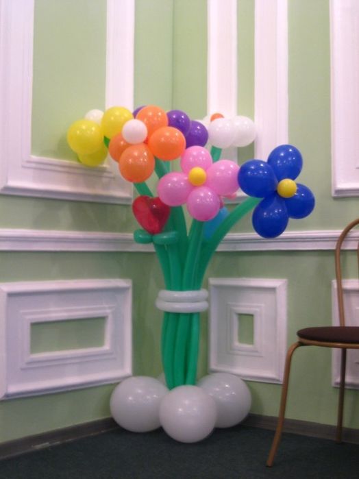 Цветочки из шаров