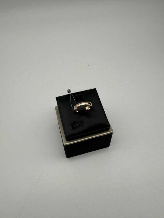 Золотое кольцо артикул 1541-1/35700