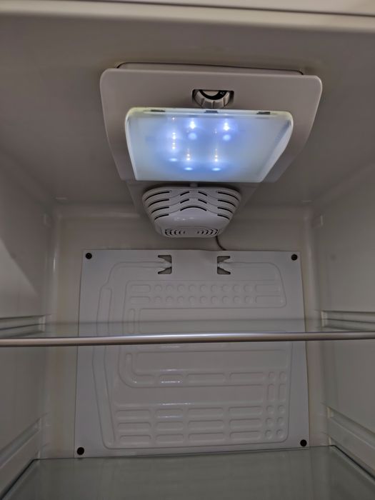 Холодильник - 2 м