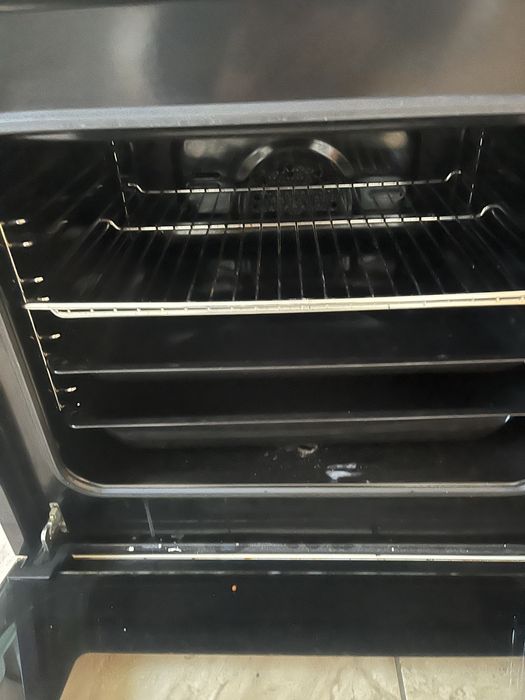 Vand Cuptor electric Fram