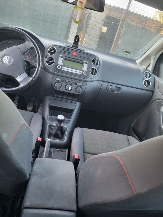 Golf 5 plus negociabil