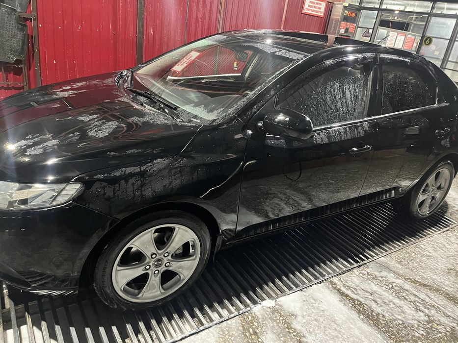 Kia cerato II 2011г