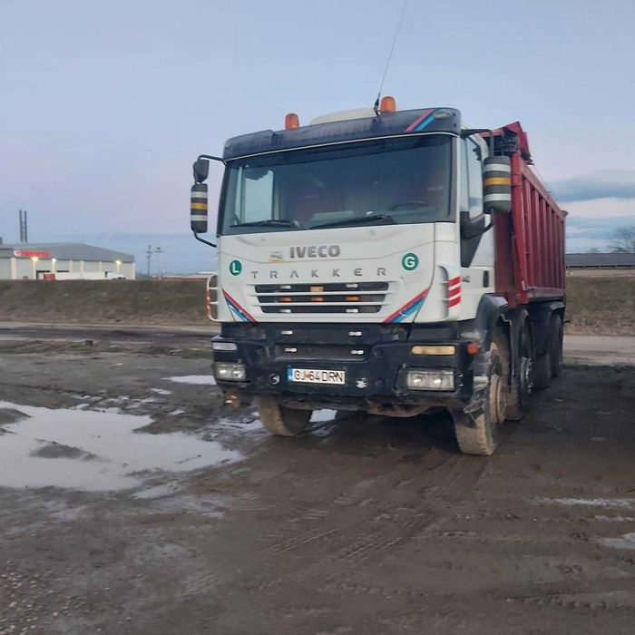 Iveco Trakker 8x4 2008 Bascula