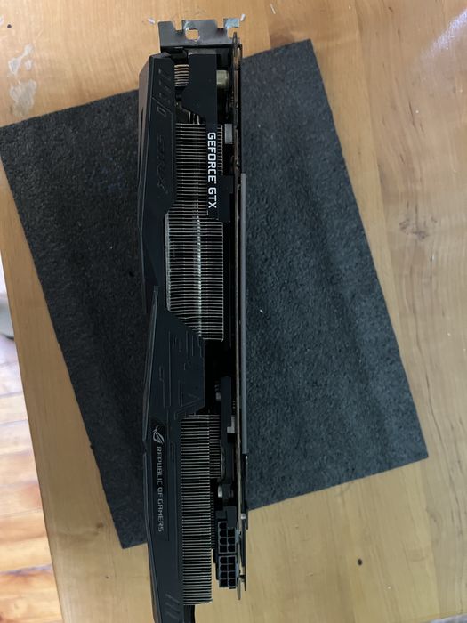 Видеокарта 1080TI